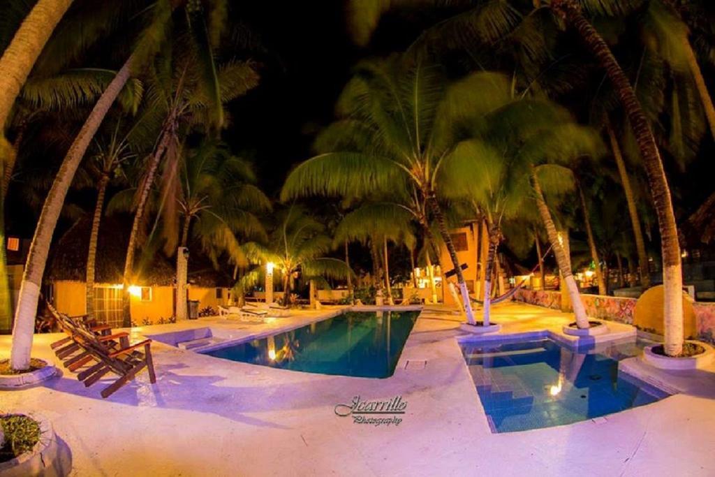 Hotel Cafe Del Sol Монтеррико Екстер'єр фото