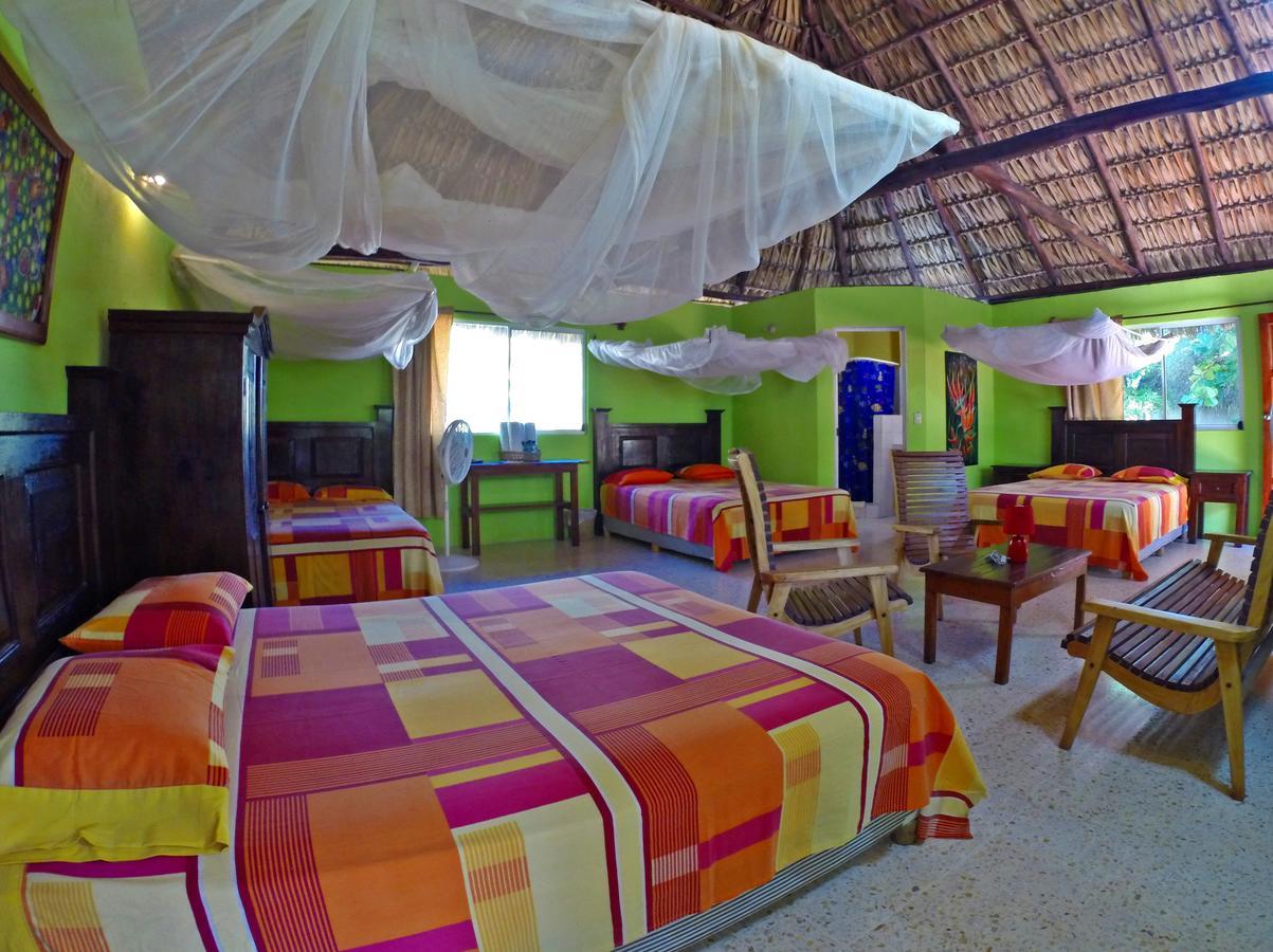 Hotel Cafe Del Sol Монтеррико Екстер'єр фото